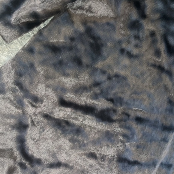 Brazotta brown fur coat size medium - Picture 12 of 12